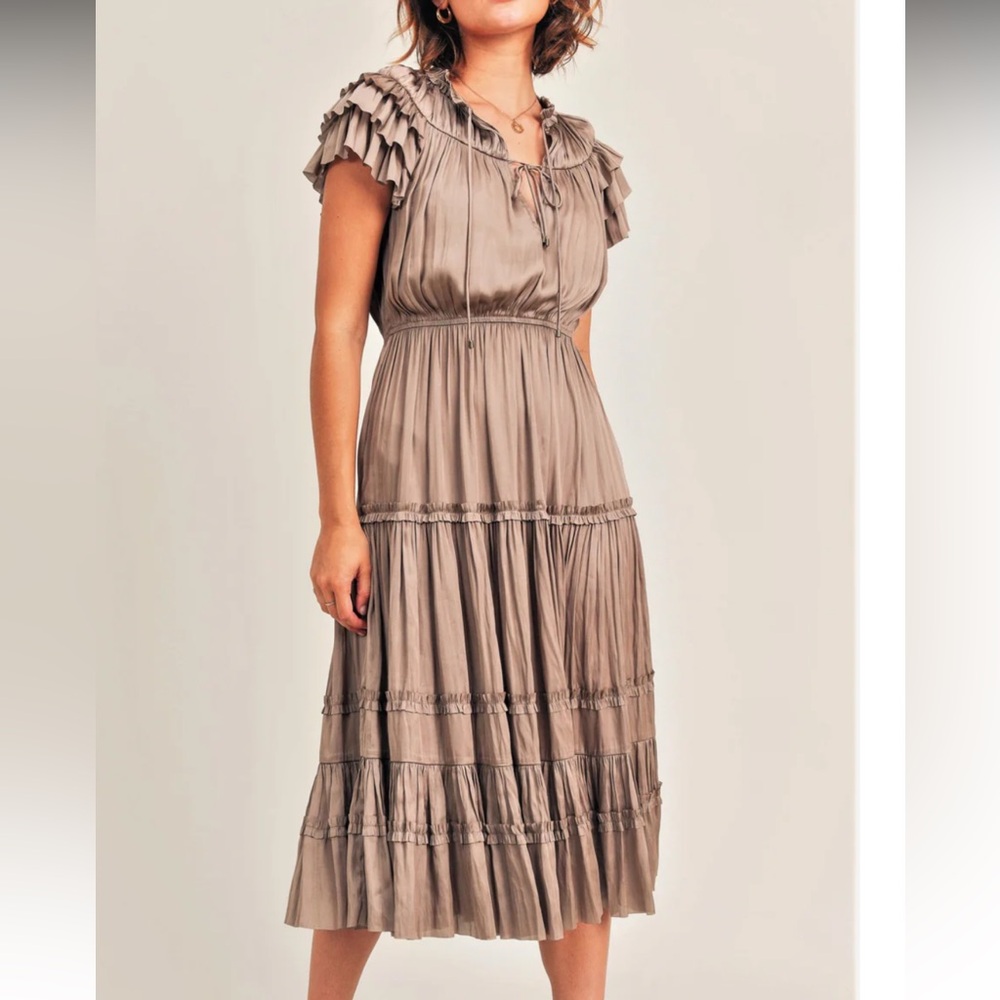Kianna Silky Midi Dress